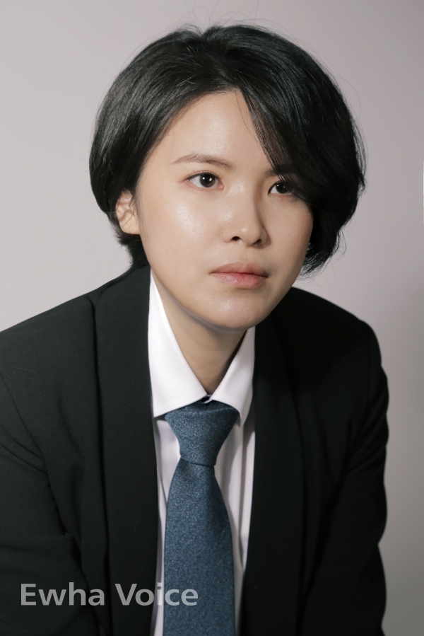 An Jin-yeong, the CEO of Euphoria, a femalefriendly sex toy shop, shares her thoughts onthe adult industry based on her experience.Photo provided by An Jin-yeong