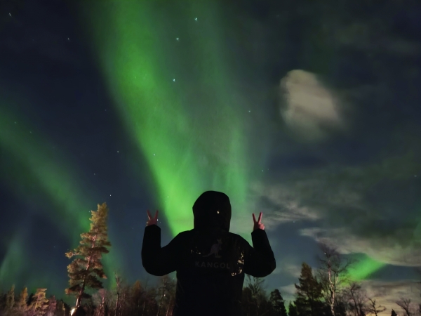 Kim Eun-ji had always wanted to see an aurora with her eyes, and her dream came true. Photo provided by Kim Eun-ji.
