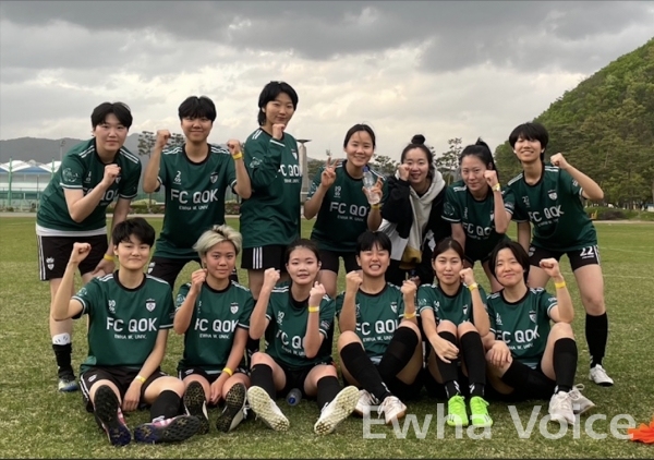 Sports clubs like FC QOK, Ewha's soccer club, represent Ewha instead of official sports teams. Photo provided by Ewha's student club FC QOK
