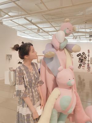 Moon Eun-ji presents her work, “Hug Me” at the MAYDAY exhibition. 
Photo provided by Moon Eun-ji