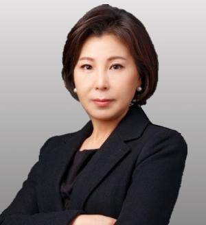 Ewha alumna Park Jin Sil is a current member of the Korean Association Against Drug Abuse. Photo provided by Park Jin Sil