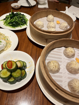 Shanghai cuisine proudly represents Hu cuisine of the 10 great Chinese cuisines. Photo by Hyung Jungwon