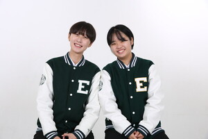 56th General Student Council president Park Seo Lim and vice president Bahn Ji Min campaign for election. Photo provided by the 56th General Student Council