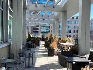 The outdoor terrace serves as a refreshing space for entrepreneurs affiliated with CIC. Photo by Lee Soyoon